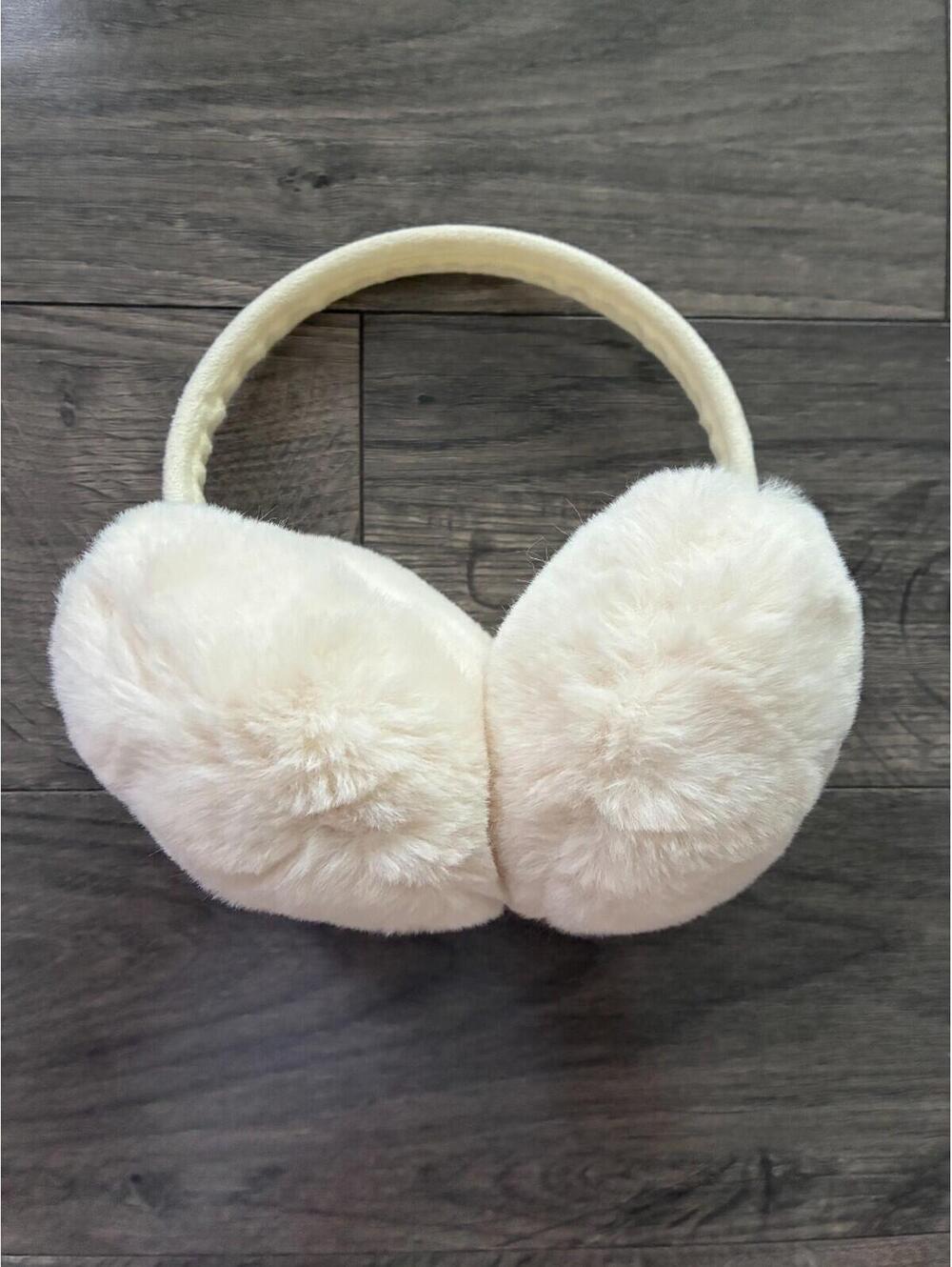 White fluffy earmuffs